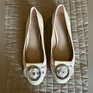 Stuart Weitzman Beige Flats with Silver Buckle